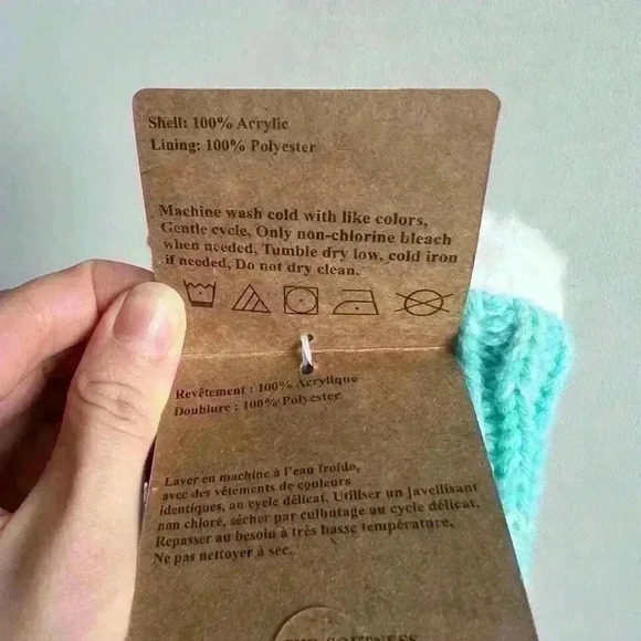 NWT Just Cozy One Size Blue Knit Mittens Acrylic Polyester  Winter Warm - Picture 5 of 12